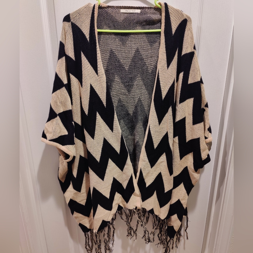 Knitted Sweater Beige Throw over Printed Cardigan